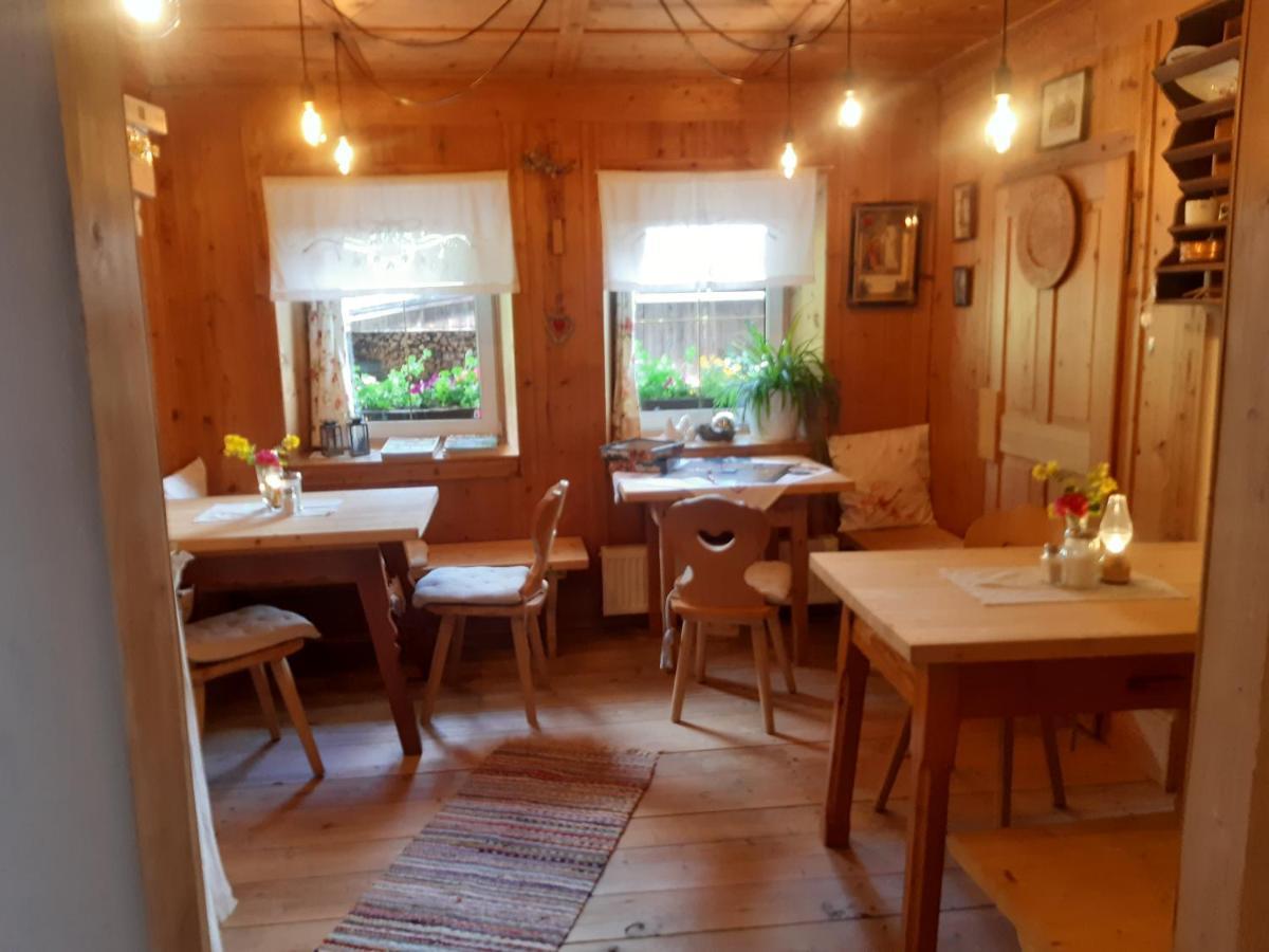 Bed & Breakfast Dolomiti Bey Haus Pinter Assling Ngoại thất bức ảnh